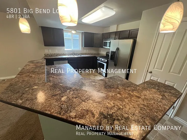 5801 Big Bend Loop — Photo 9