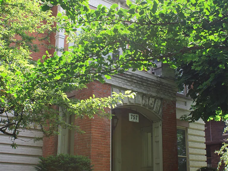 757 East Ave #2 — Photo 9