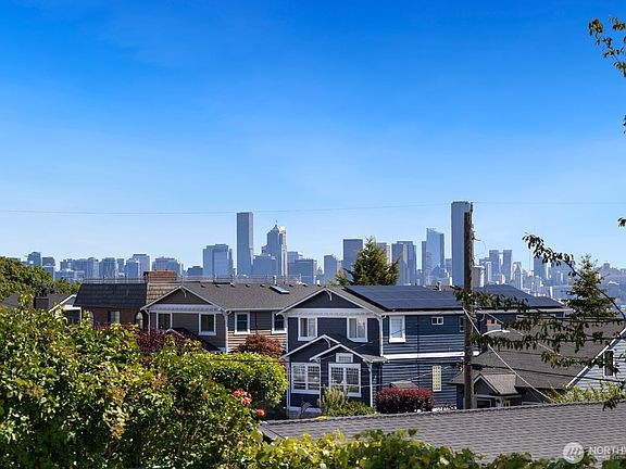 2nd image of 3410 37th Avenue SW