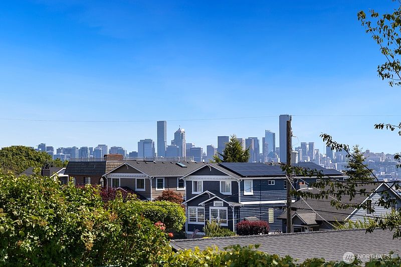 2nd image of 3410 37th Avenue SW