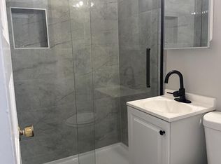1224 Tennessee St #4, Lawrence, KS 66044