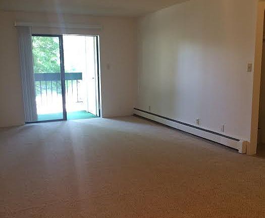 Open Concept LARGE Living/ Dining Room!