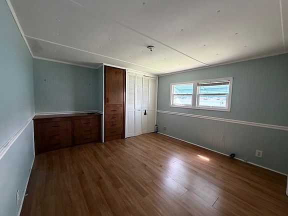 5th image of 334 Albion Ave