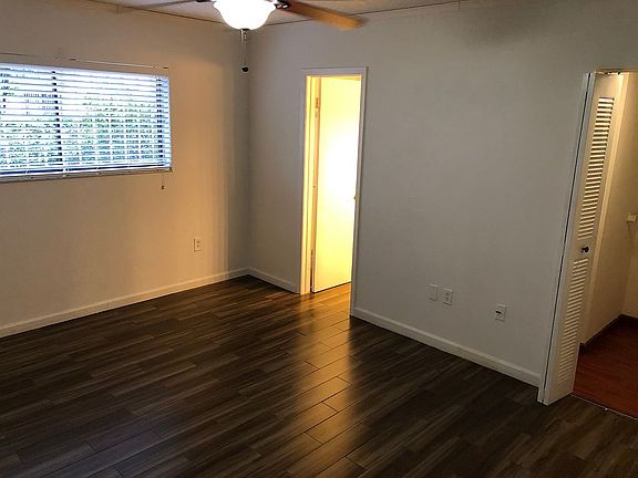 4th image of 5400 W 21st Ct APT 103