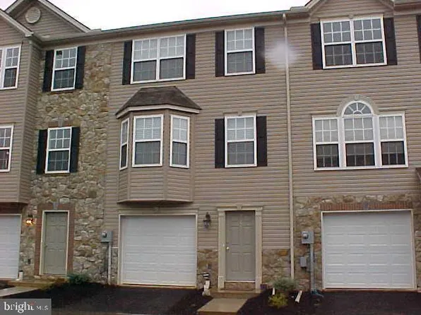 58 Buttonwood Ln #58, York, PA 17406