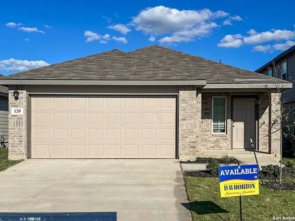 120 Honors Street, Floresville, TX 78114
