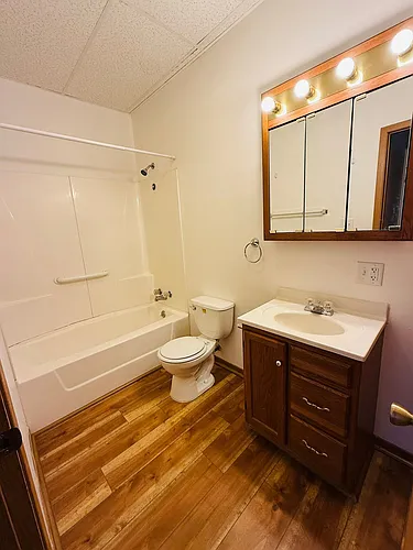 206 W Montgomery St Photo 1