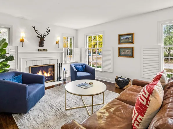 133 West Monrovia AVENUE, Whitefish Bay, WI 53217