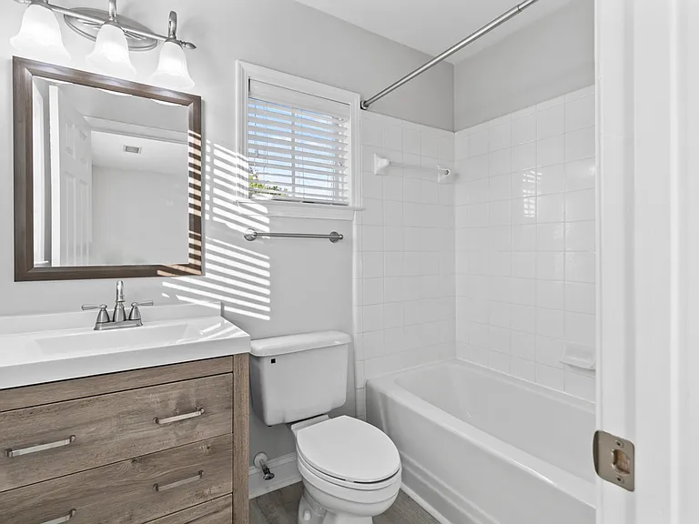 206 S Cedar St — Photo 24