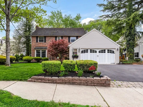 408 Kings Hwy, Moorestown, NJ 08057