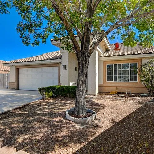 5022 Vista Loma Way Photo 1
