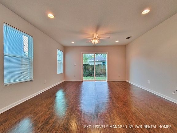 5th image of 1222 Lake Shore Blvd