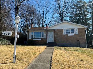 610 Acorn St, New Castle, PA 16101