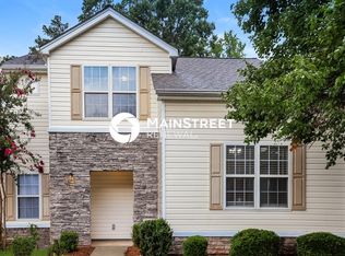 688 Windcroft Cir NW, Acworth, GA 30101