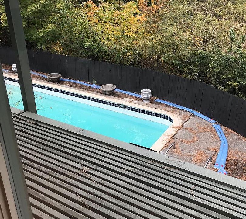 1st image of 1603 S Crest Hill Dr