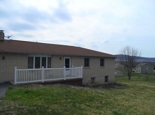 1555 Armstrong Valley Rd, Halifax, PA 17032