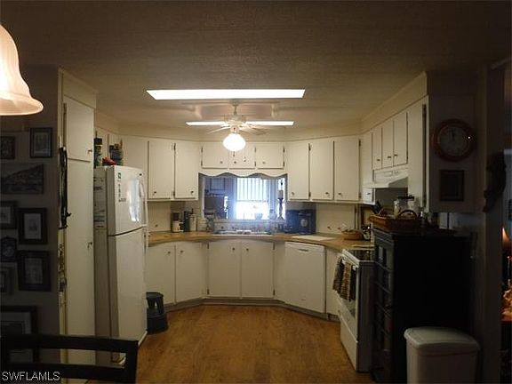 5th image of 5526 Ben Franklin Ln