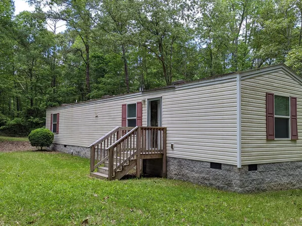 4613 Howerton Rd, Dunnsville, VA 22454