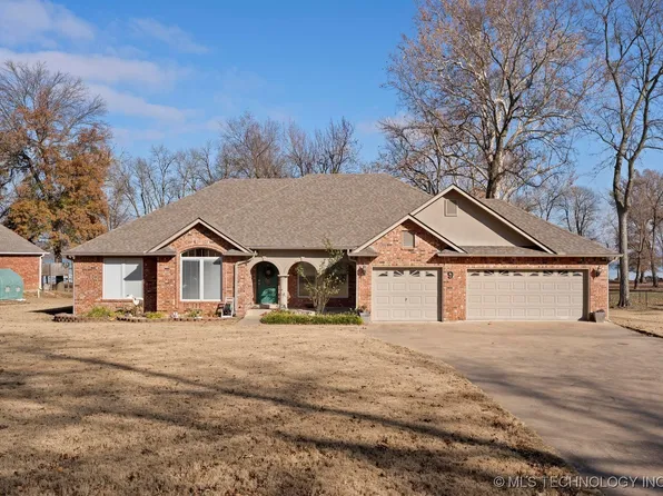 27204 S 125th Hwy #9, Afton, OK 74331