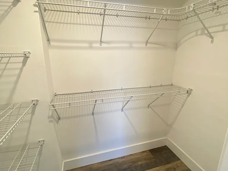 3717 Oxford Blvd #5 — Photo 2