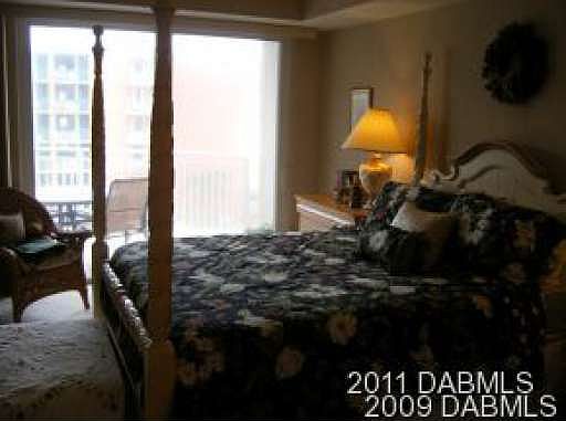 3rd image of 2403 S Atlantic Ave APT 410