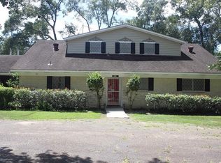 1600 Southern Oaks Dr, Conroe, TX 77301