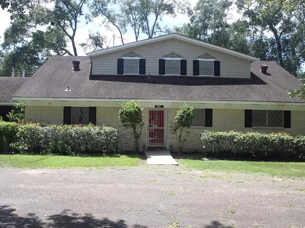 1600 Southern Oaks Dr, Conroe, TX 77301