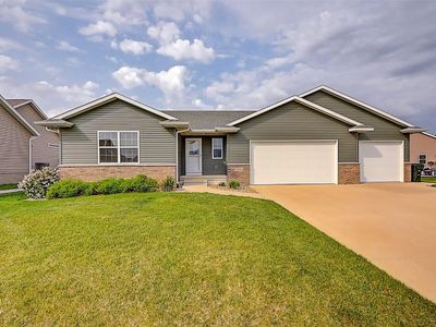 1403 Stratton Dr NE, Cedar Rapids, IA, 52402