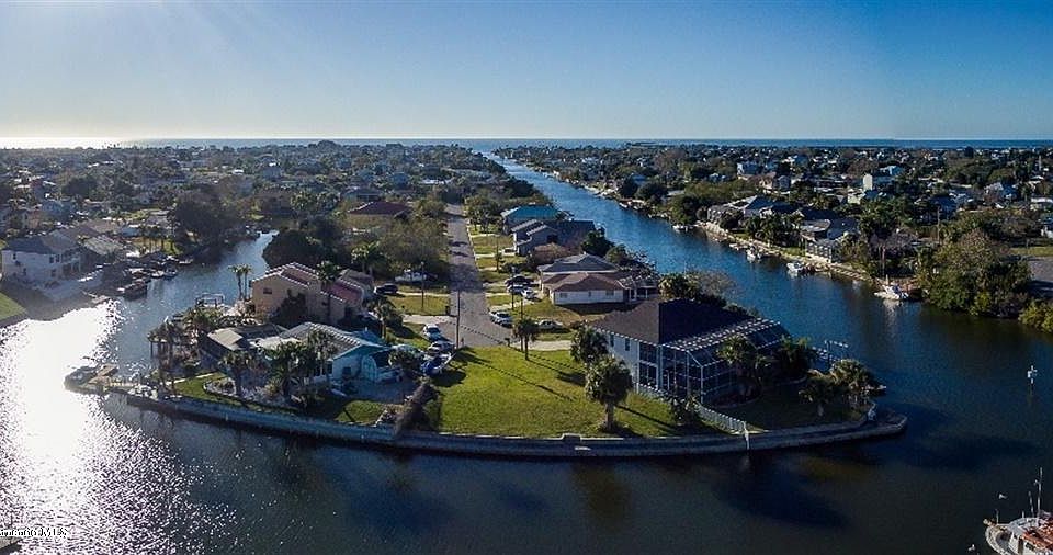 1st image of 4396 Tahiti Dr