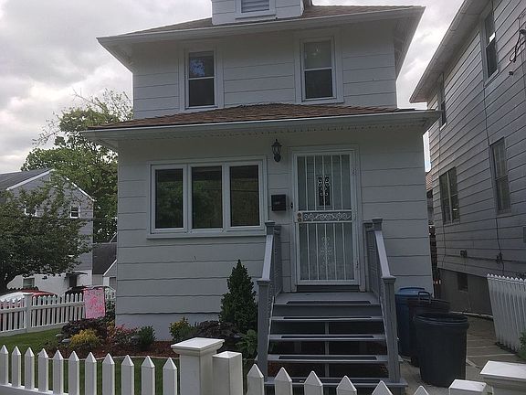 2nd image of 204 Kimball Ave