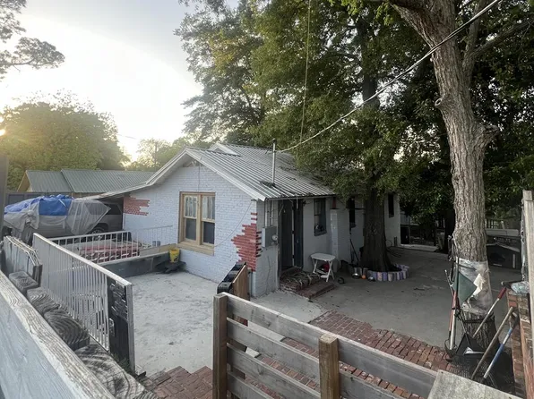 705 E Cleveland St, Douglas, GA 31533