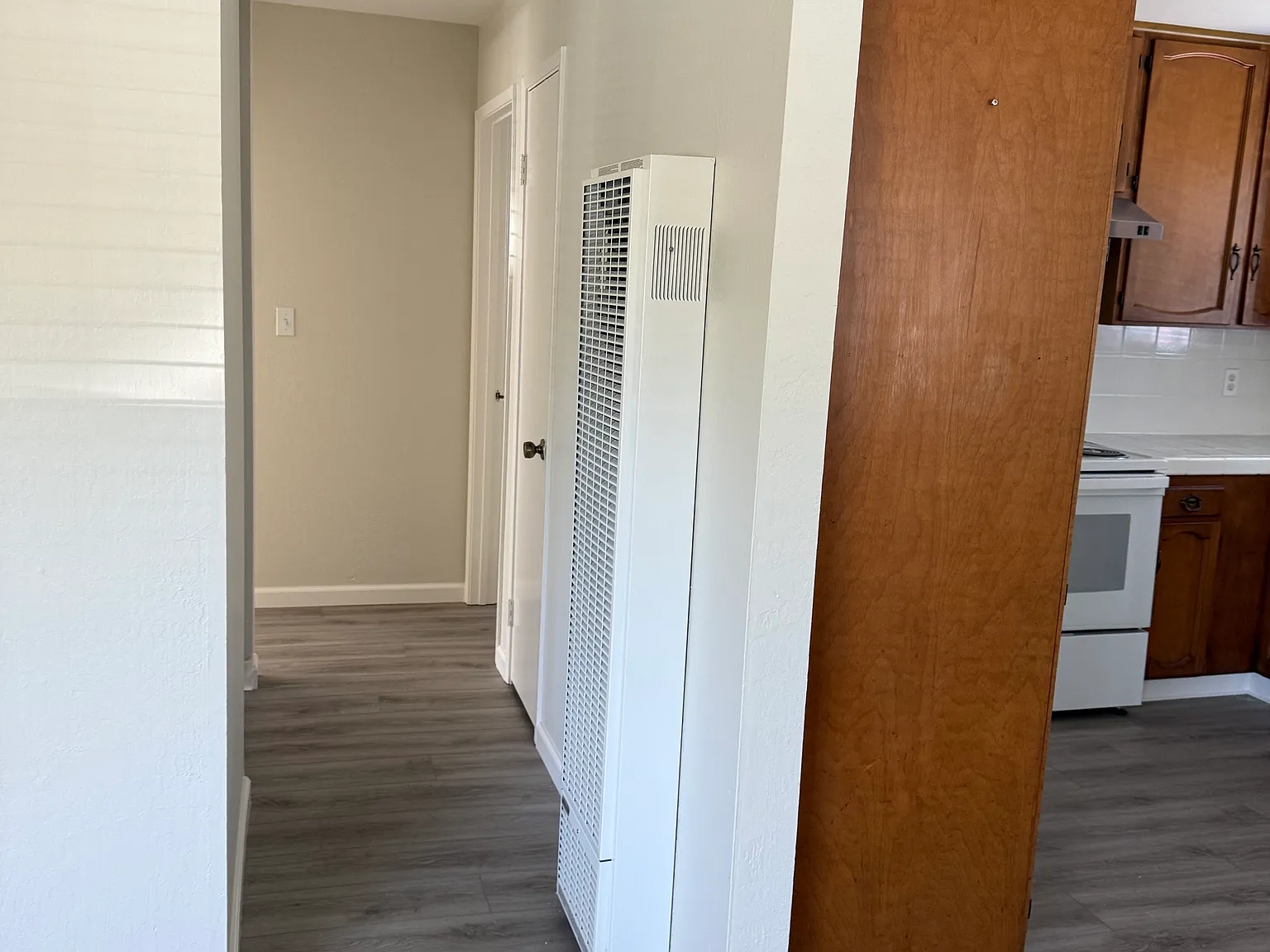 2 bed, 1115 sqft, $3,000 — Photo 4
