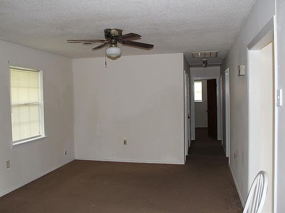 Dining Room / TV Room Hallway View