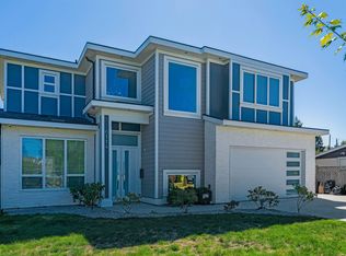 6114 49b Ave, Delta, BC V4K 1Z8