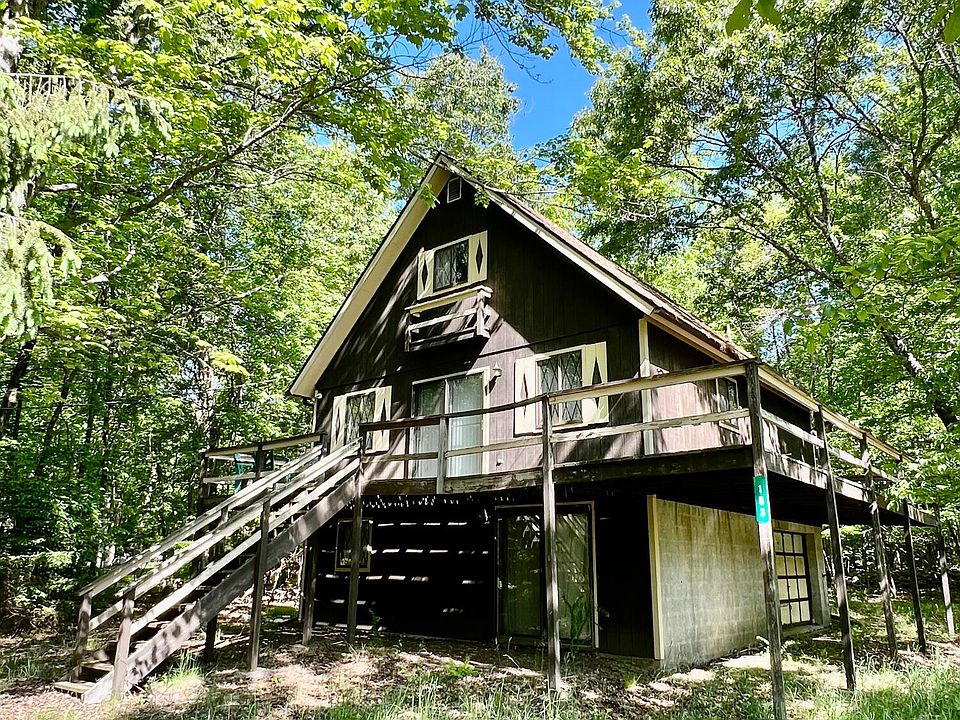 153 Magic Mountain Rd, Henryville, PA 18332 Zillow