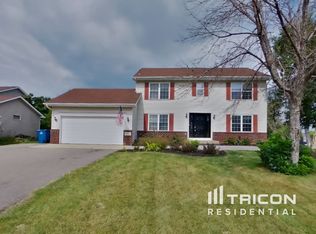 20940 Hydra Ct, Lakeville, MN 55044
