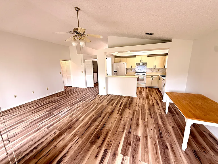 7830 Becket St — Photo 26