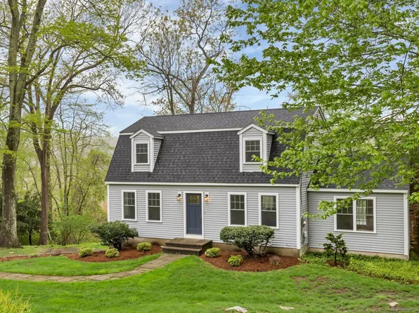 7 Beaver Dam Trail, Old Saybrook, CT 06475