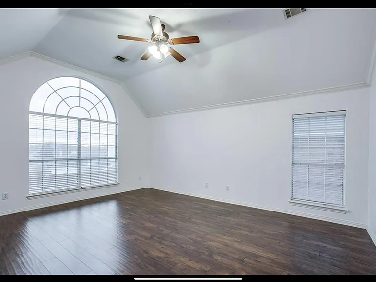 8513 Moraine Dr — Photo 12