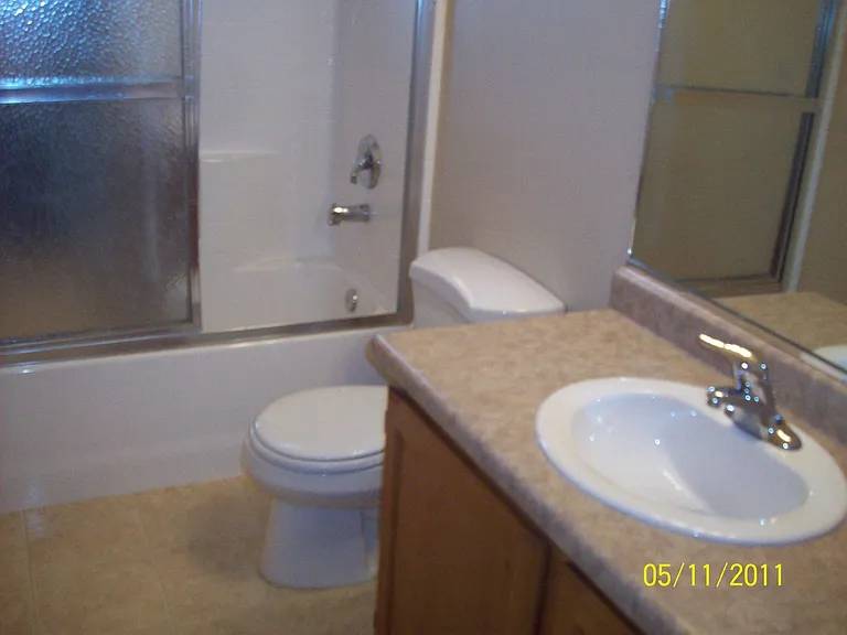 700 N Main E 6/h 4/h 5/h #8 — Photo 4