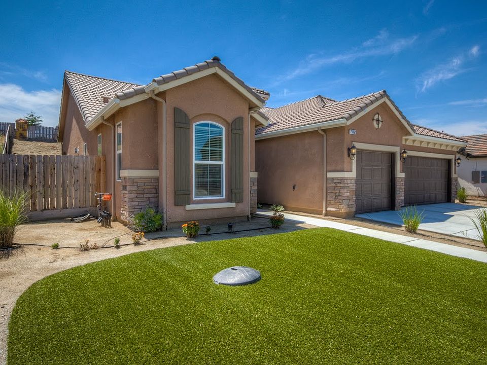 2nd image of 21062 Lago Bello Ln