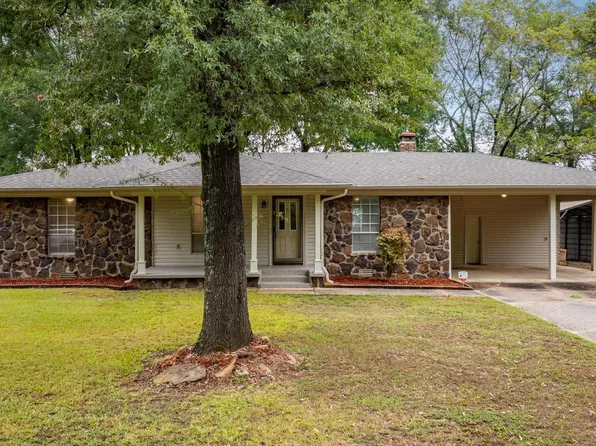 10 N Deer Ln, Mayflower, AR 72106