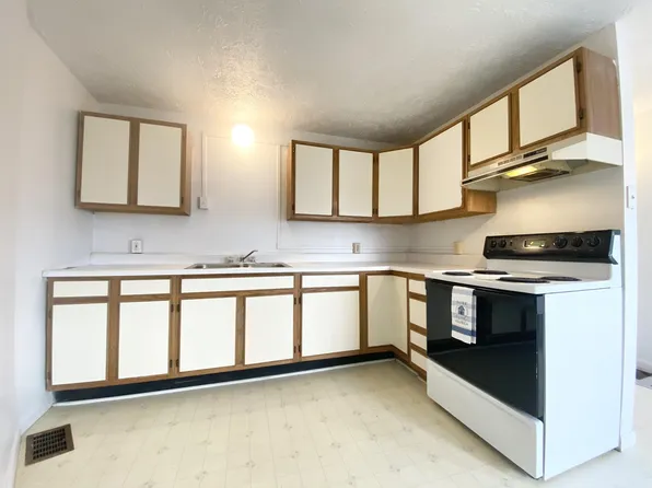 684 W End Ave #2, Carthage, NY 13619