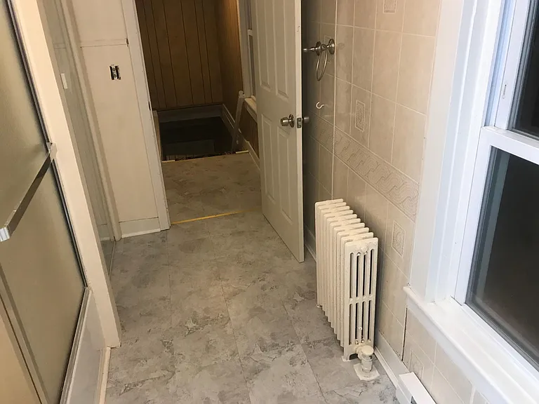 4 Maple Ave — Photo 13