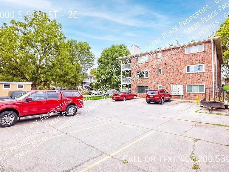 4000 S 51st St #2C — Photo 8