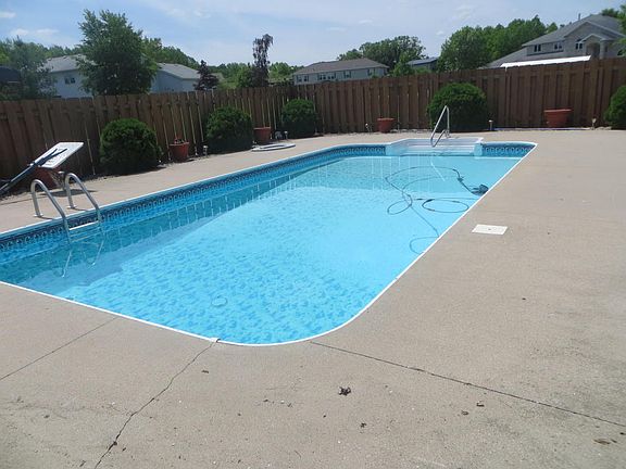 5th image of 1817 Heritage Dr