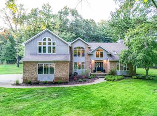 2659 N Tamarack Dr, Midland, MI 48642