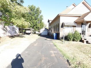 520 E 7th St, Cherokee, OK 73728