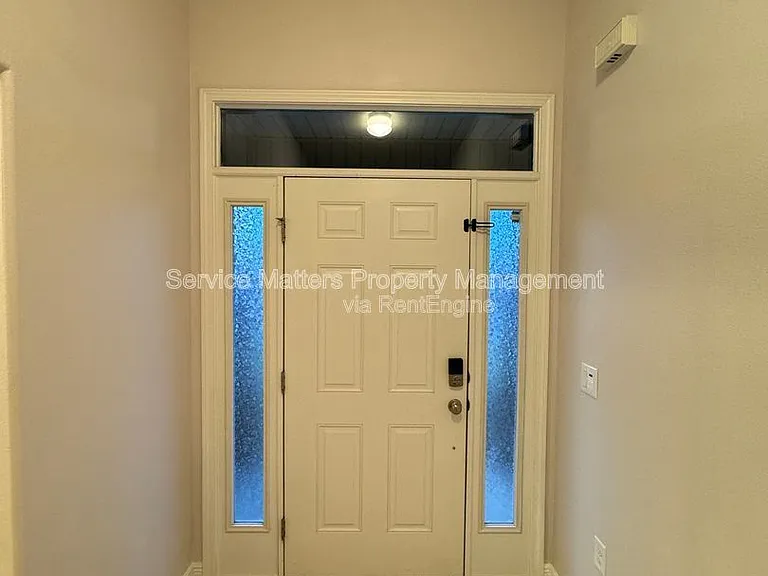 4504 Hampton Bay Blvd — Photo 3