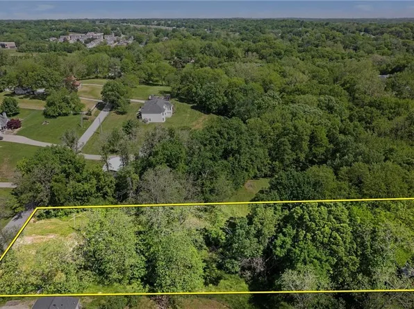 5237 N Merrimac Ave, Kansas City, MO 64151